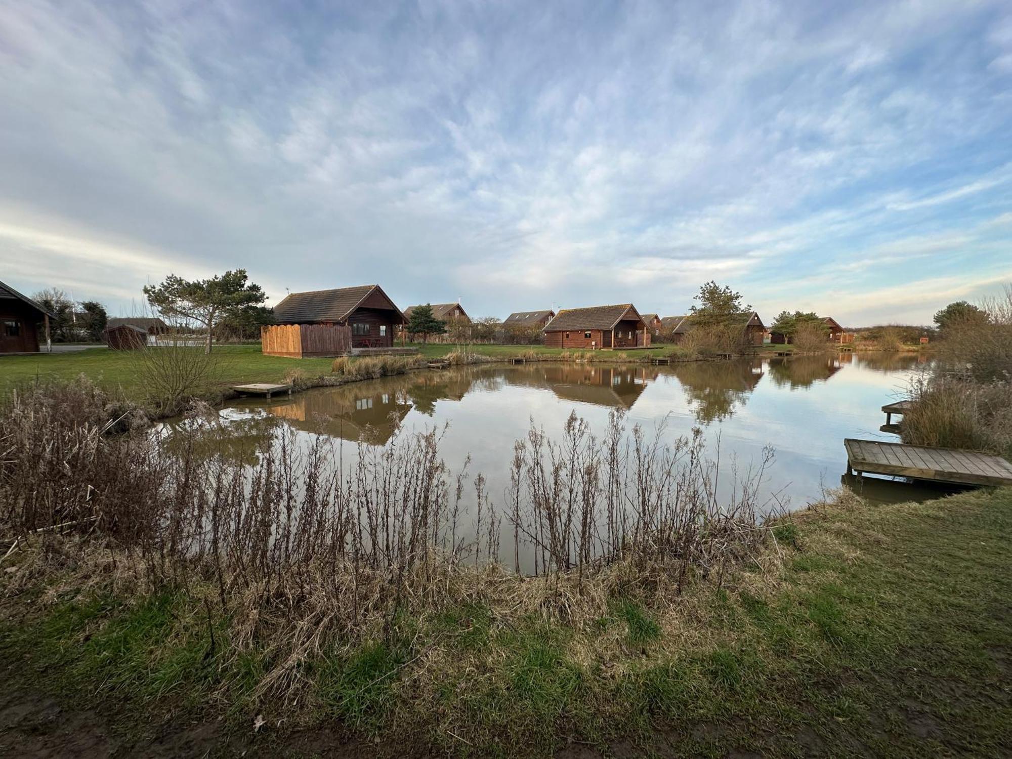 Eden Lodge-tranquil-hot Tub-fishing-7m To Ferienhaus Garton
